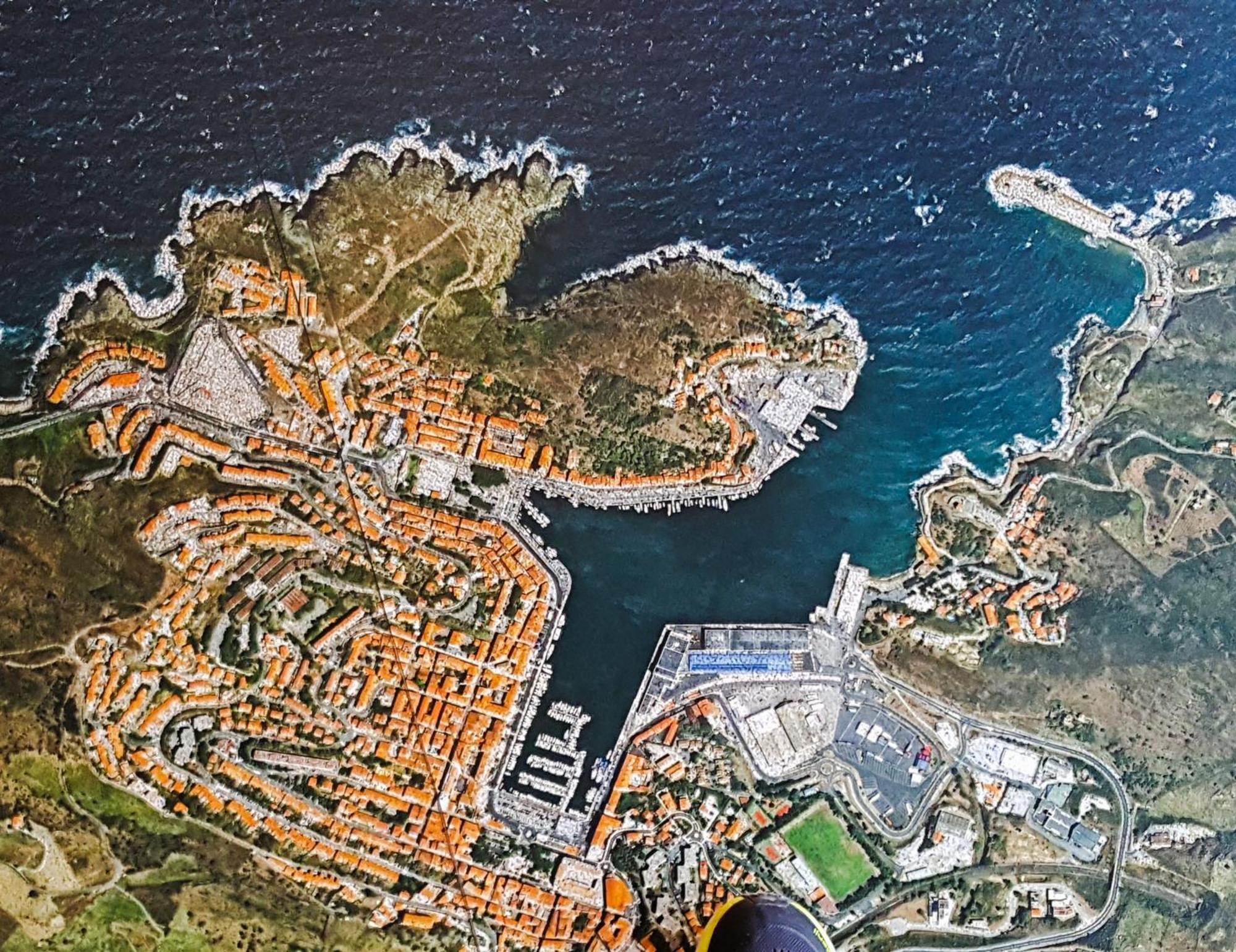 1Br Apartment T2 54M2 Onde Marine 2Nd Floor Lift Wifi Ac Parking Port Vendres Luaran gambar